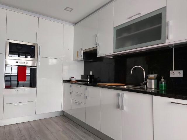 Girassol - Bright, Modern, Well Located Apartment Olhão Exteriör bild